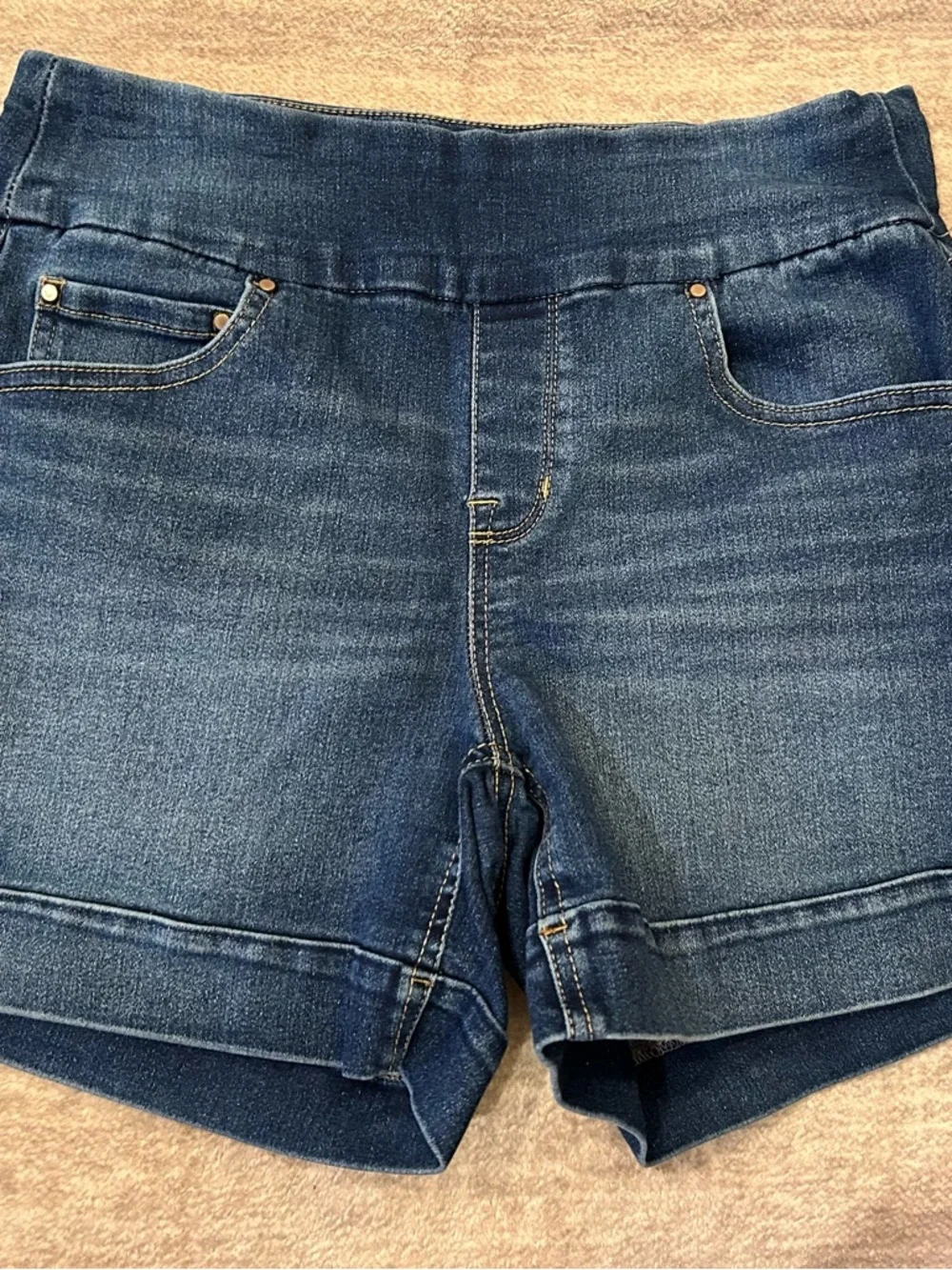 Sound Style Denim Shorts Size S High Rise Stretch Cuffed Dark Wash COMFORTABLE! - Picture 2 of 6